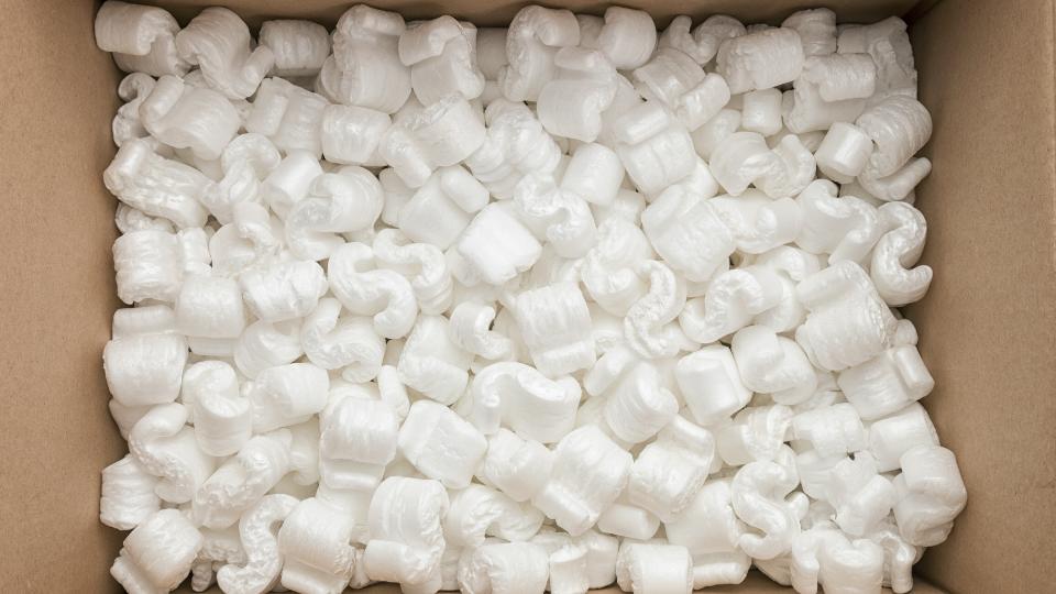 Packing Peanuts Pink Hearts Plant Based Biodegradable Compostable 1.5 cu ft Bag